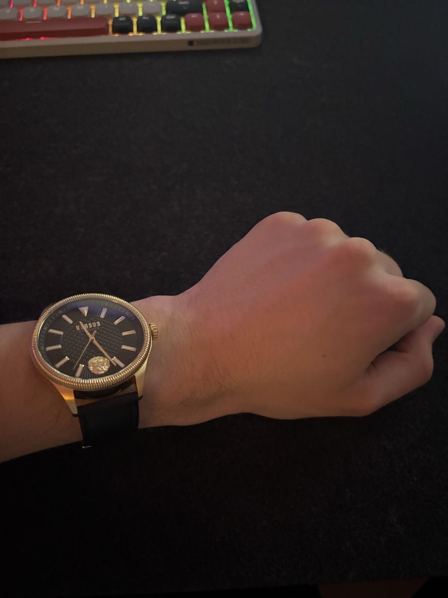 Versace Uhren: Montre Versus Versace, bracelet cuir – Gebraucht aus Lully FR von VL_1470 4