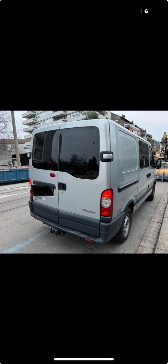 Renault Nutzfahrzeuge: Renault Master – Gebraucht aus Basel von mau_m6rr 2
