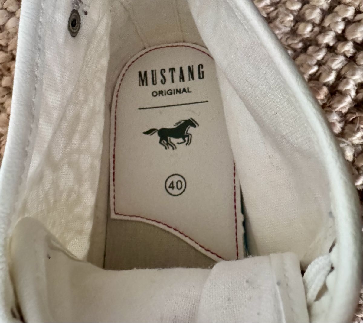 Mustang Scarpe da donna: Sneakers MUSTANG mit Spitze – Nuovo (secondo la descrizione) da Zollikofen venduto da AureusManus 1