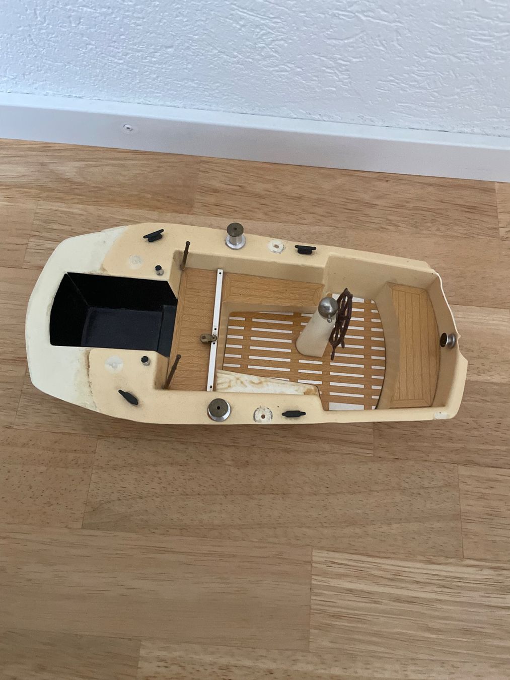 RC Modellbau: Segelyacht Deko – Gebraucht aus Seengen von I.Fontana 3
