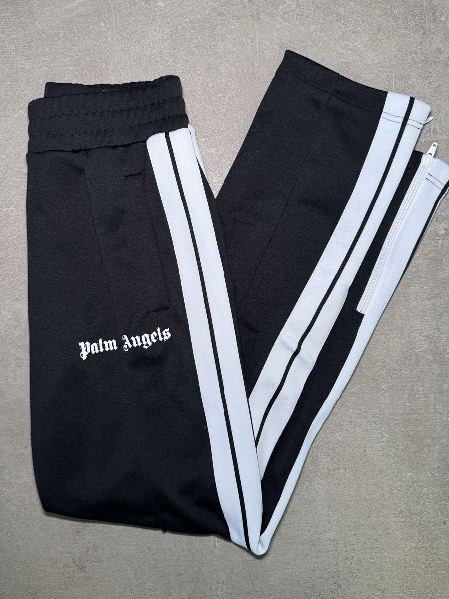 Palm Angels Pantaloni: Palm Angels Jogging – Nuovo (secondo la descrizione) da Muraz (Collombey) venduto da k.lr
