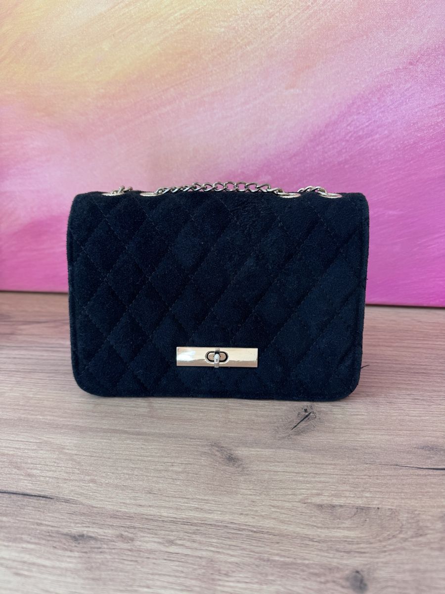 Borse da donna: Elegante Samt-Tasche mit Kette – Usato da Luzern venduto da jennyt