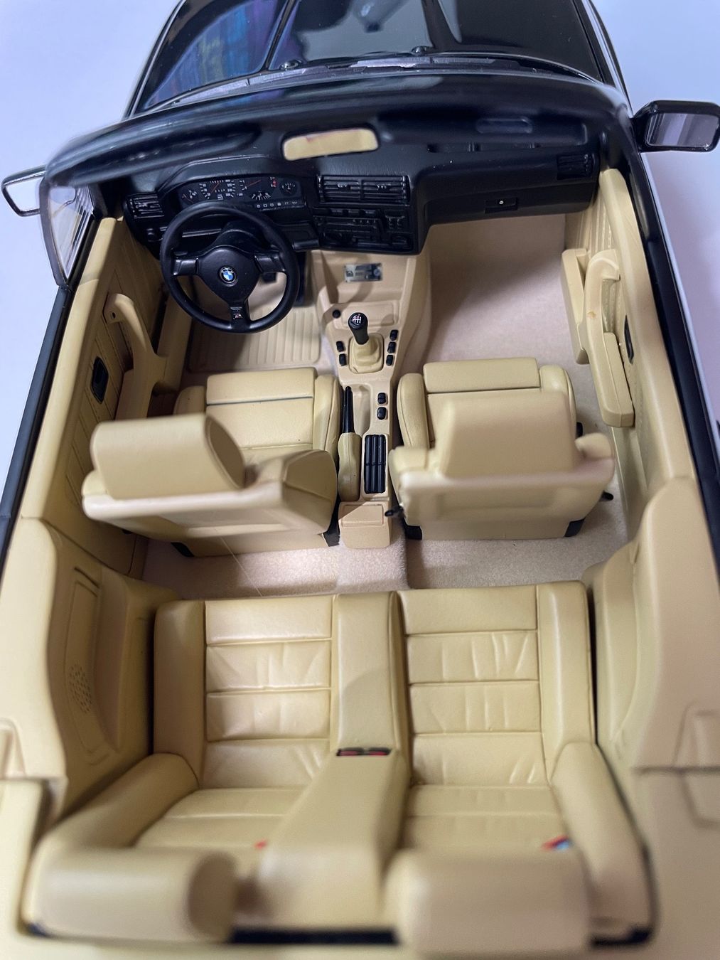Otto Models Modellini d'auto: Ottomobile BMW e30 M3 Cabrio 1/18 OT1012 – Nuovo e nell'imballaggio originale da Sutz venduto da mtechcab 8