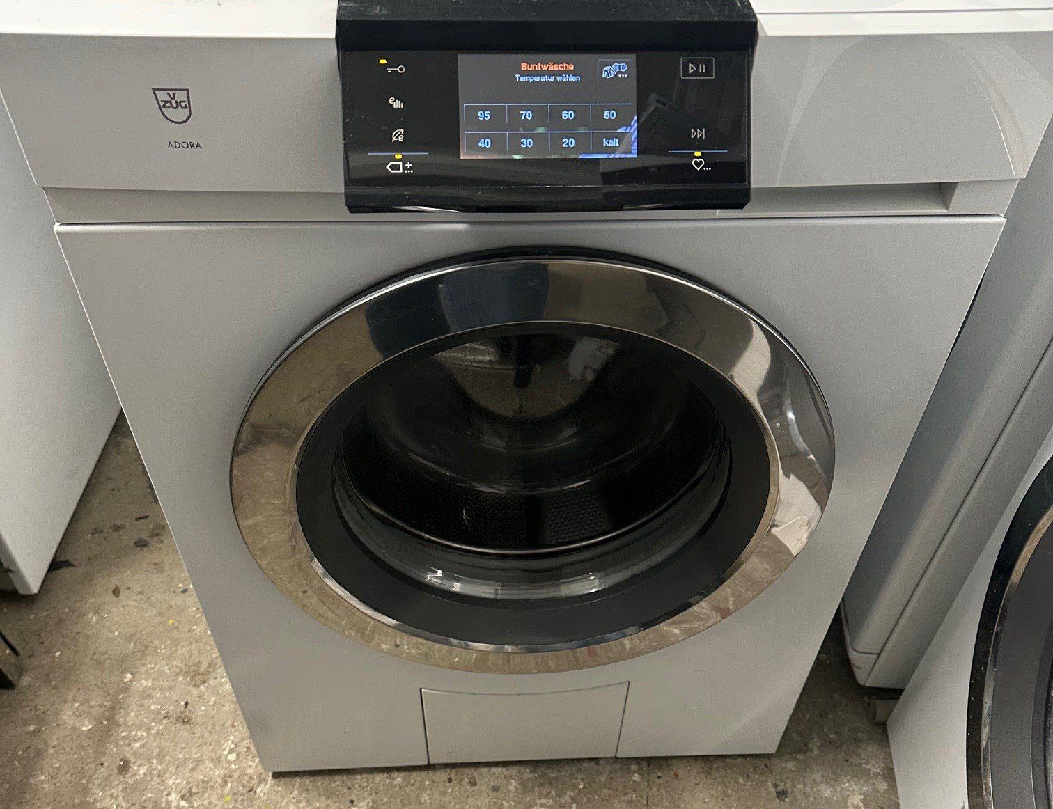 Waschmaschinen: Waschmaschine V Zug Adora SLQ – Gebraucht aus Glattbrugg von ani1234 1