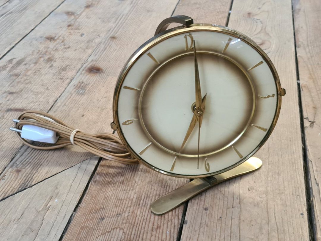 Stand- & Wanduhren: Fute Uhr aus Messing – Gebraucht aus Degersheim von Tosam_Degersheim