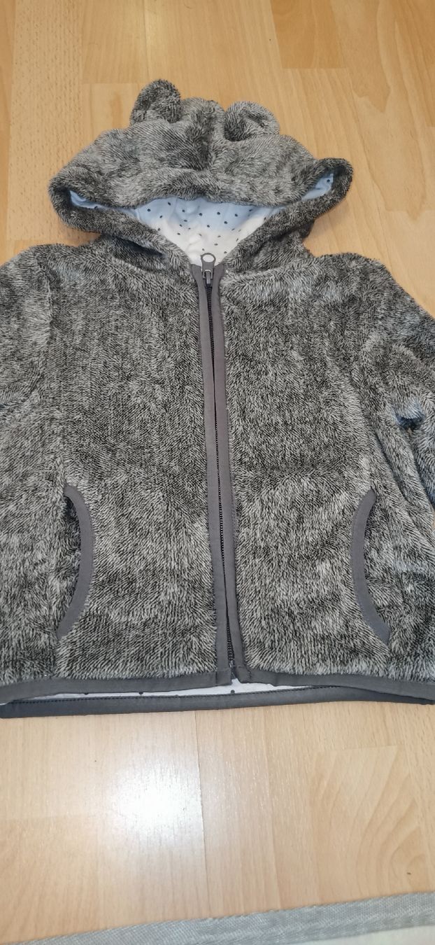 Maglioni & Felpe: Kuschelige Pullover Gr 104 – Usato da Winterthur venduto da Katyakaterina 6
