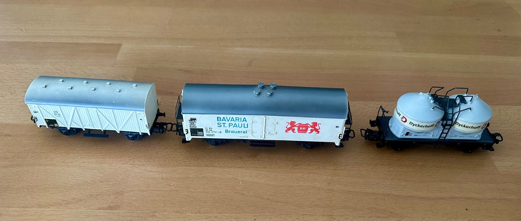 Märklin Modellini di ferrovie: Märklin Güterwagen Set AC H0 – Usato da Oftringen venduto da ib.85 2