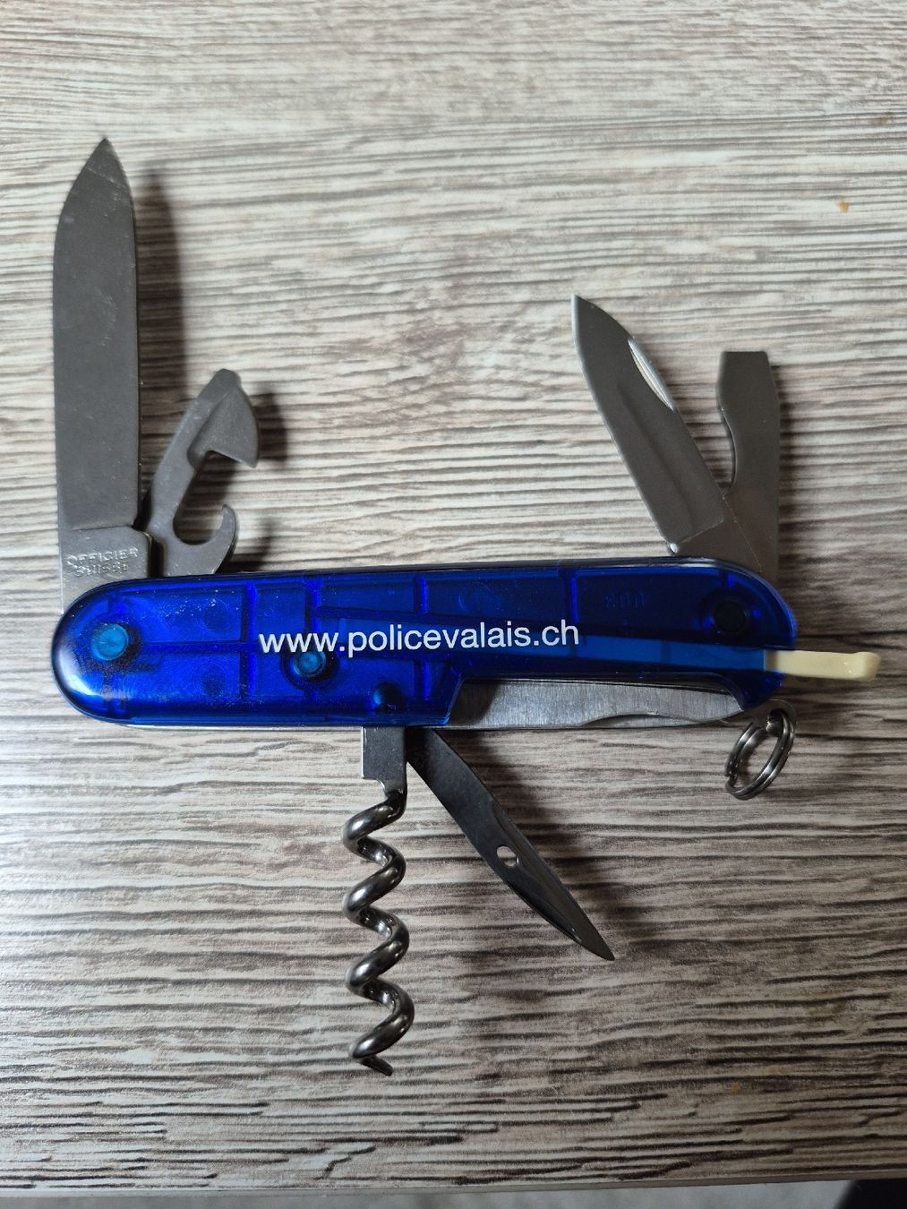 Victorinox Coltelli tascabile: Victorinox Sackmesser, Kantonspolizei Wallis – Nuovo (secondo la descrizione) da Regensdorf venduto da schmidi1964 2