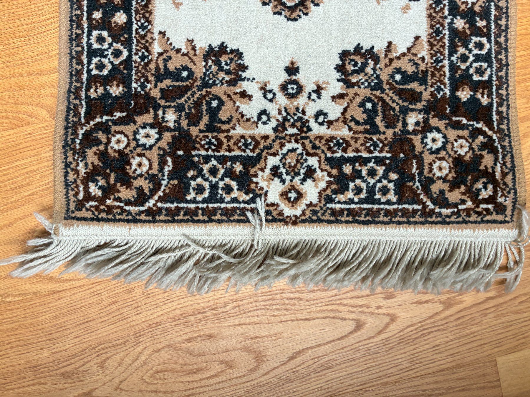 Tappeti: Orientteppich, florales Medaillon Muster + Fransen, 49x112cm – Usato da Biberist venduto da longimanus3 1