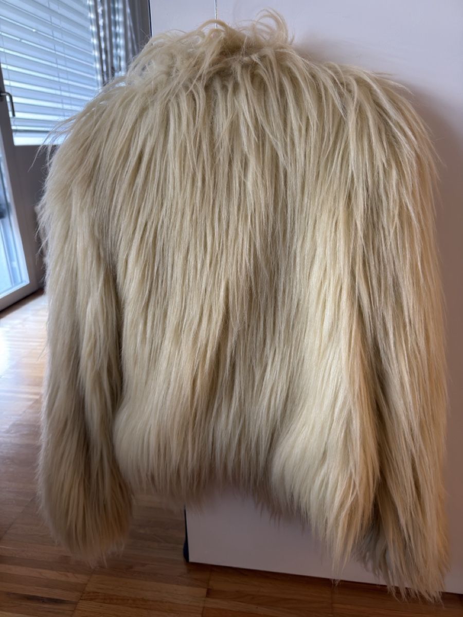 Giacche: fake fur cream – Usato da Zürich venduto da roc_xn5t 3