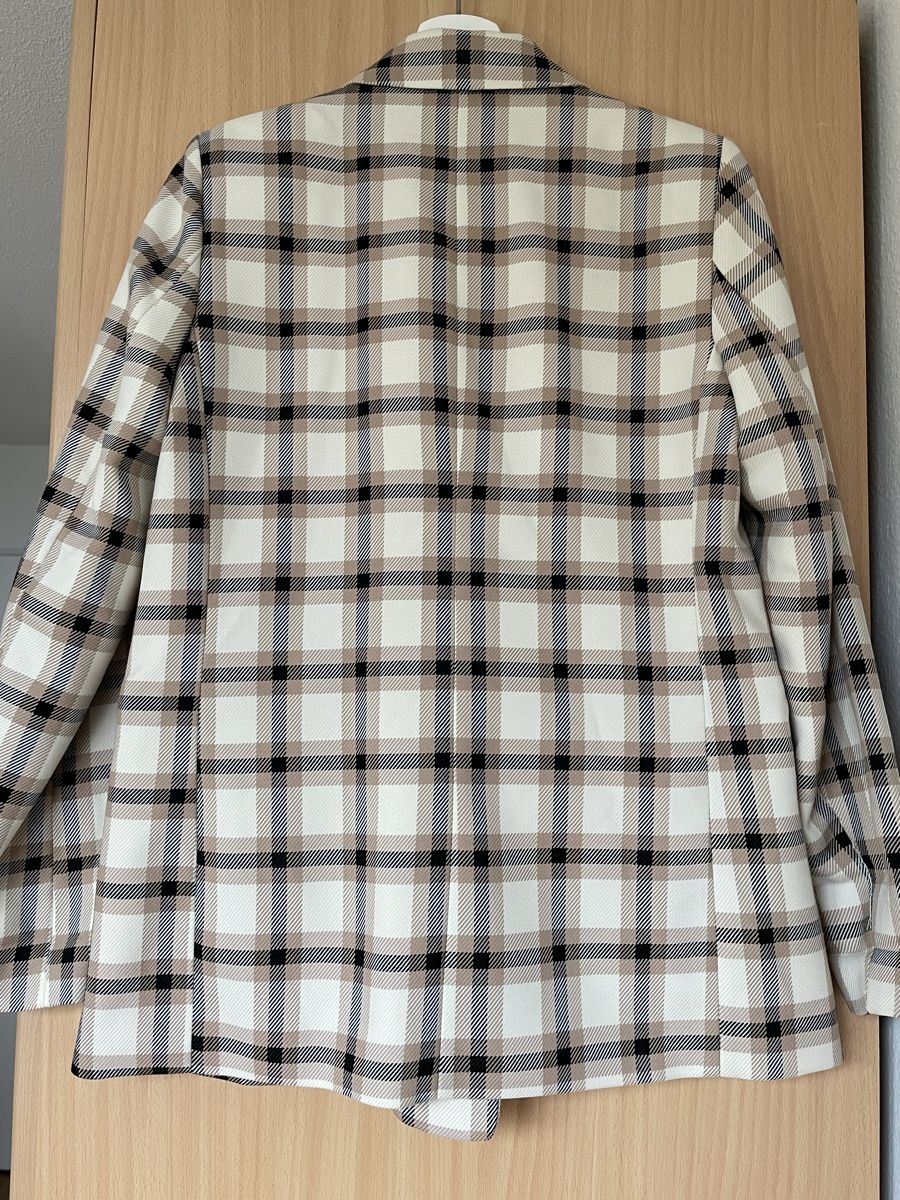 H&M Giacche: Blazer kariert / H&M / Grösse 40 – Usato da Jona venduto da dar_k2v9 1