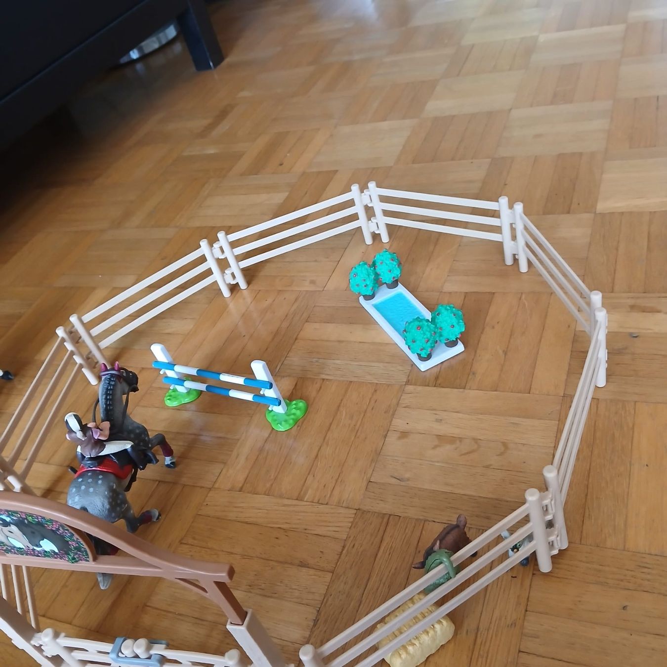 Schleich Spielzeuge: Schleichfiguren – Gebraucht aus würenlos von Jjjm