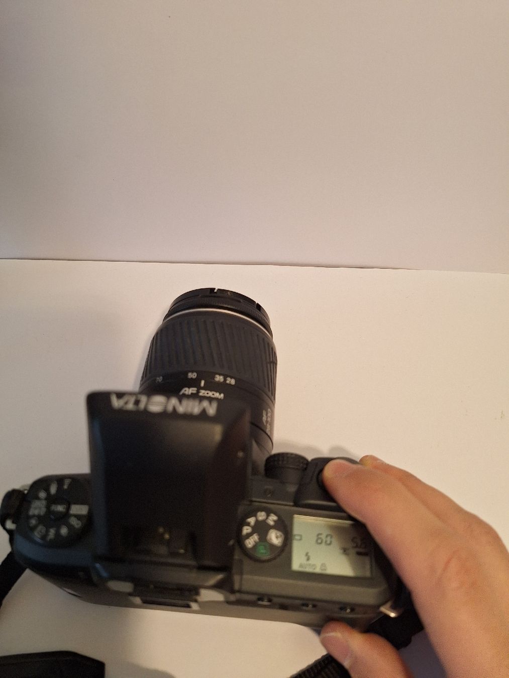 Minolta Fotocamera: Minolta DYNAX 60 + 2 Objektive – Usato da Pfäffikon SZ venduto da TobyPeterson 8