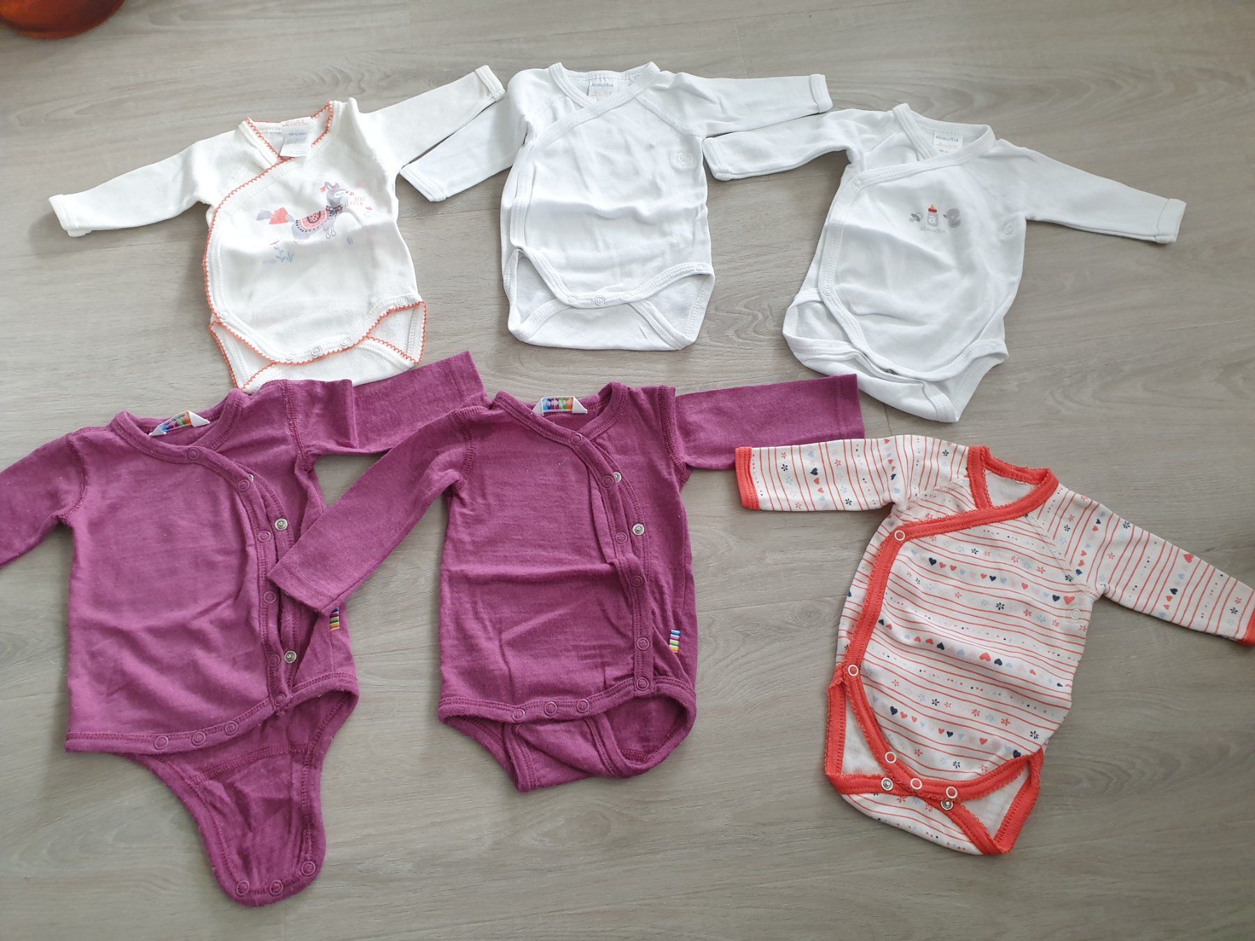 Ensembles coordonnés: 12 Stk. Bodies / Strampler Gr. 50 – D'occasion à Wallisellen par T8304T