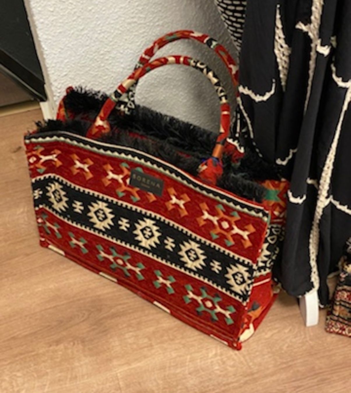 Taschen für Damen: Sorena Tasche NEU – Neu (gemäss Beschreibung) aus Affoltern am Albis von Vsyra 1