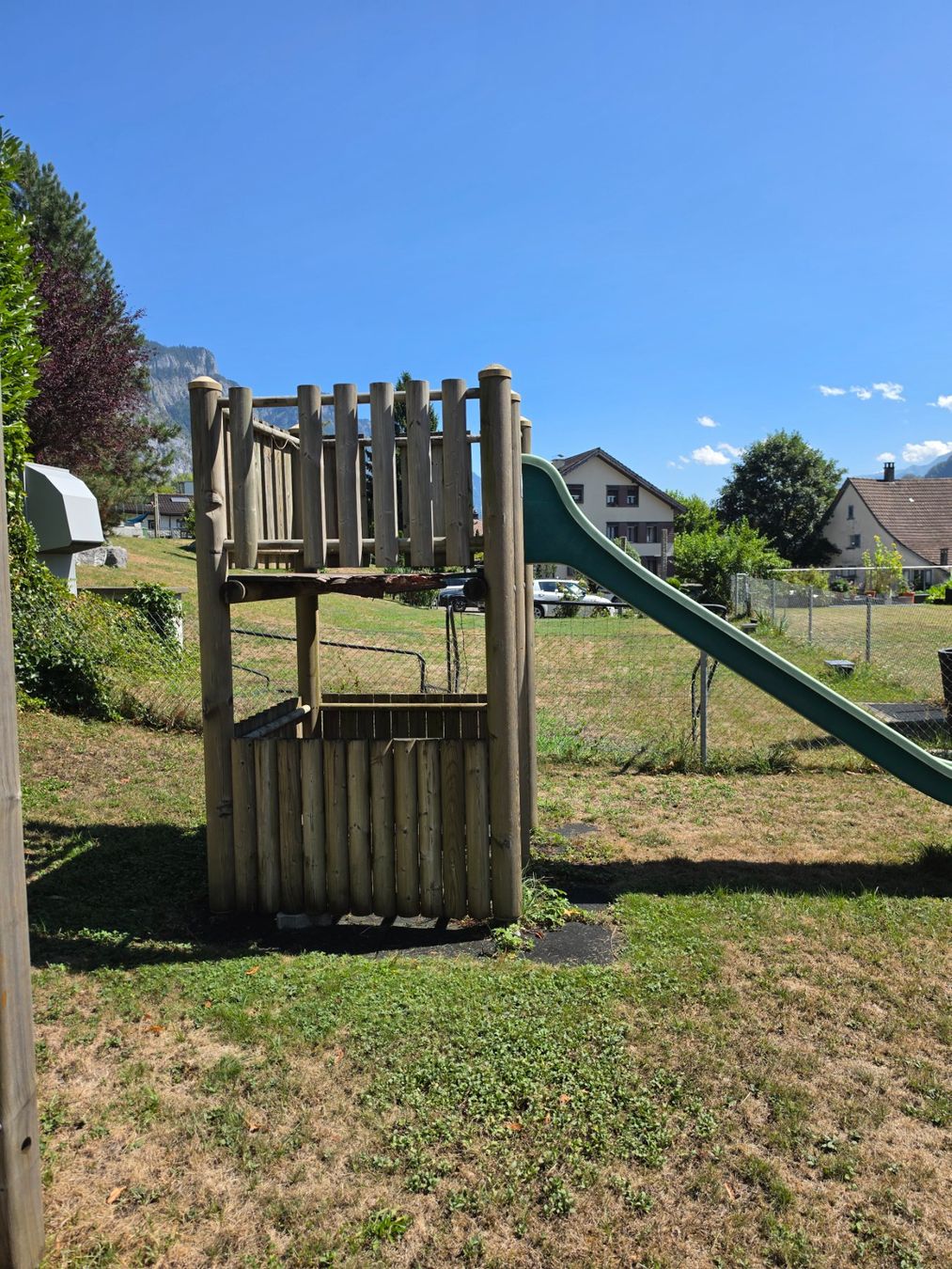 Scivoli: Spielturm mit Rutsche Buerli  2012 – Usato da Walenstadt venduto da Marco_8880 1