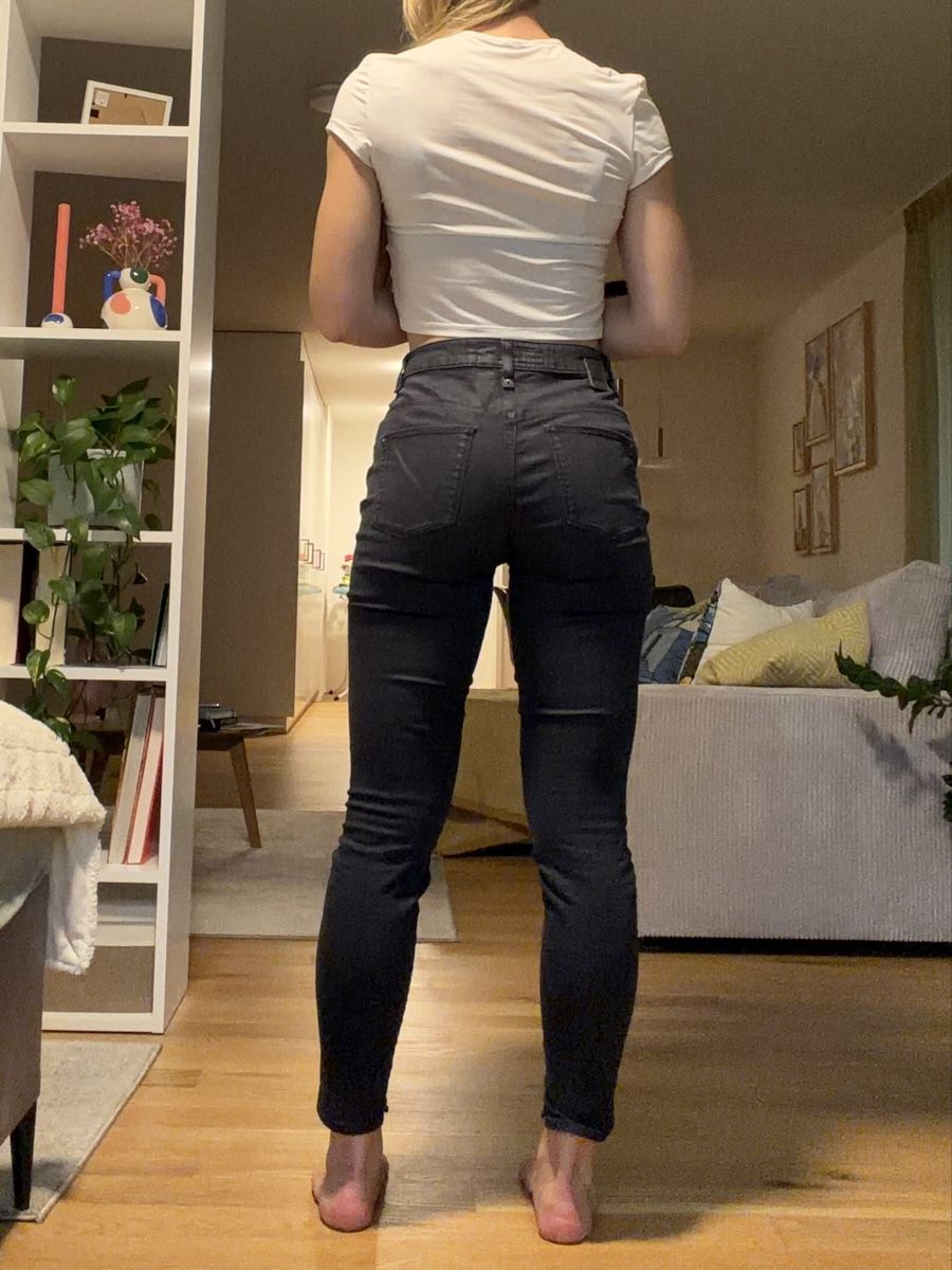 Drykorn Jeans: SCHWARZE DRYKORN JEANS – Gebraucht aus Zürich von dbu_s8p2 1