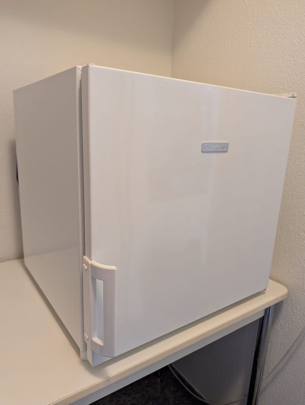 Electrolux Congélateurs: Gefrierschrank - Electrolux TG 050 – D'occasion à Ennetbaden par Manachan 1