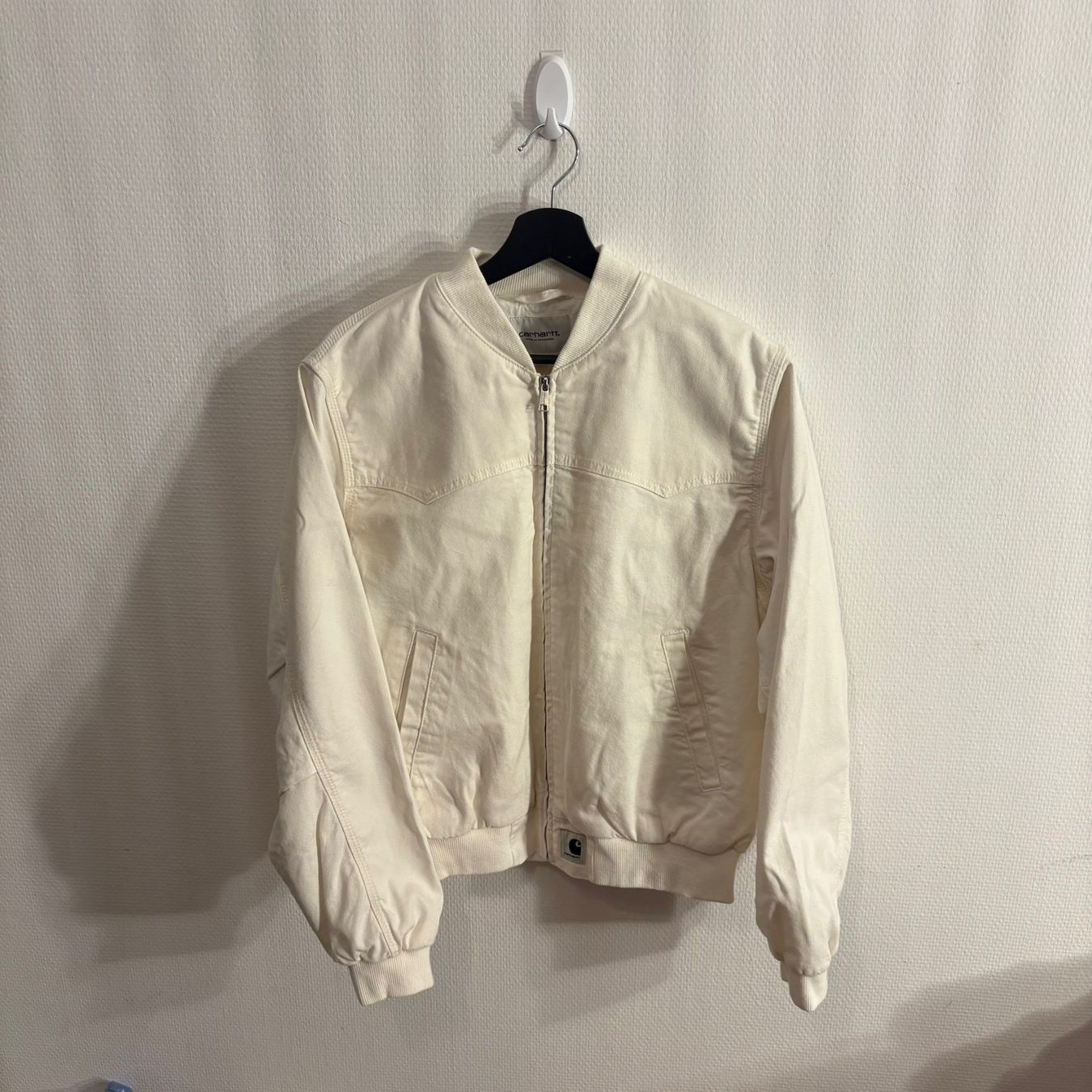 Carhartt Giacche: Carhartt Denim Jacket (White) – Nuovo (secondo la descrizione) da Bern venduto da gia_jqj7