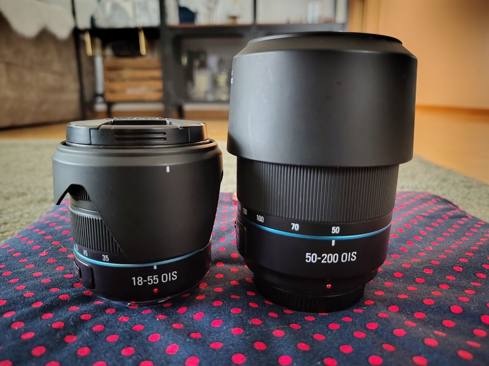 Samsung Kamera: Samsung Systemkamera NX300 + 2 Objektive und Blitz – Gebraucht aus Rothenburg von KREATIVDiamondT 2