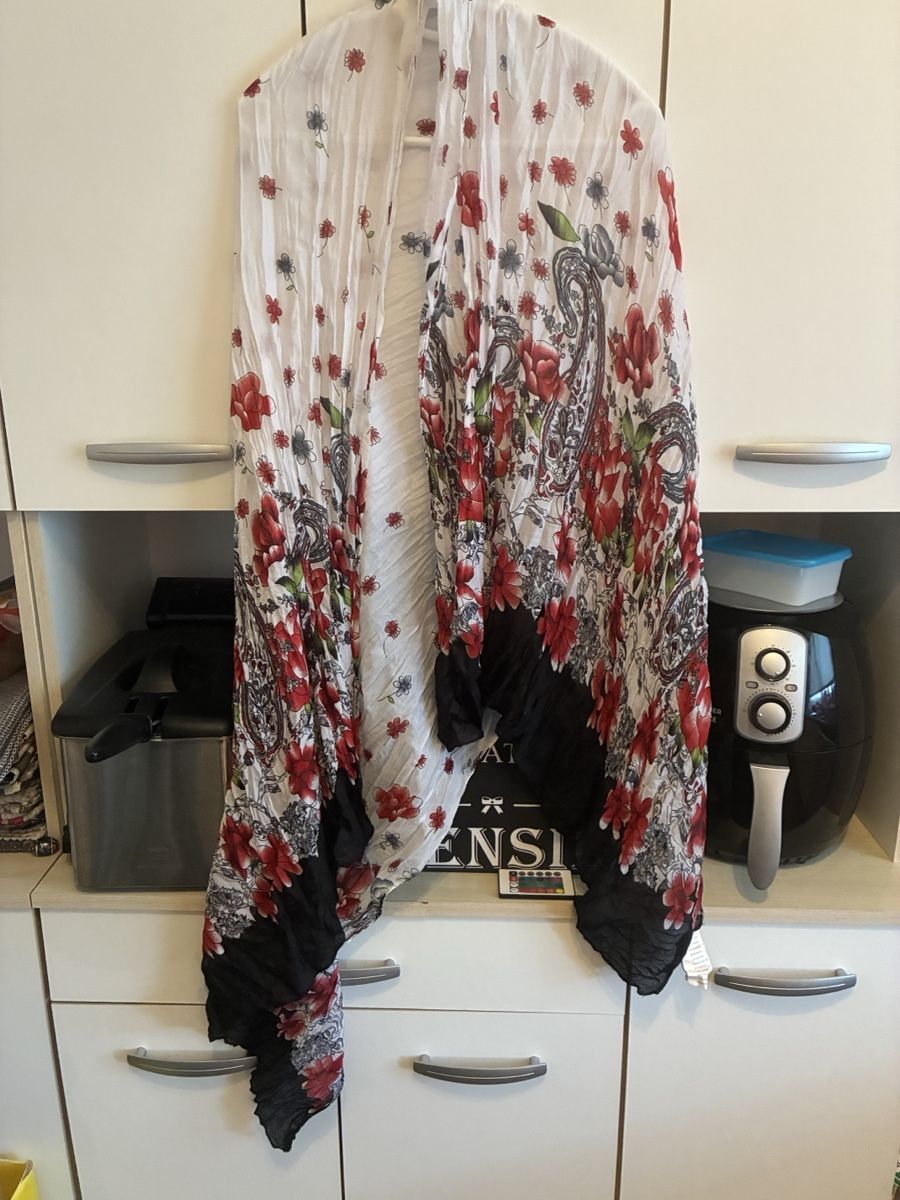 Foulard & Sciarpe: Pareo – Usato da Ostermundigen venduto da Didi-Mader