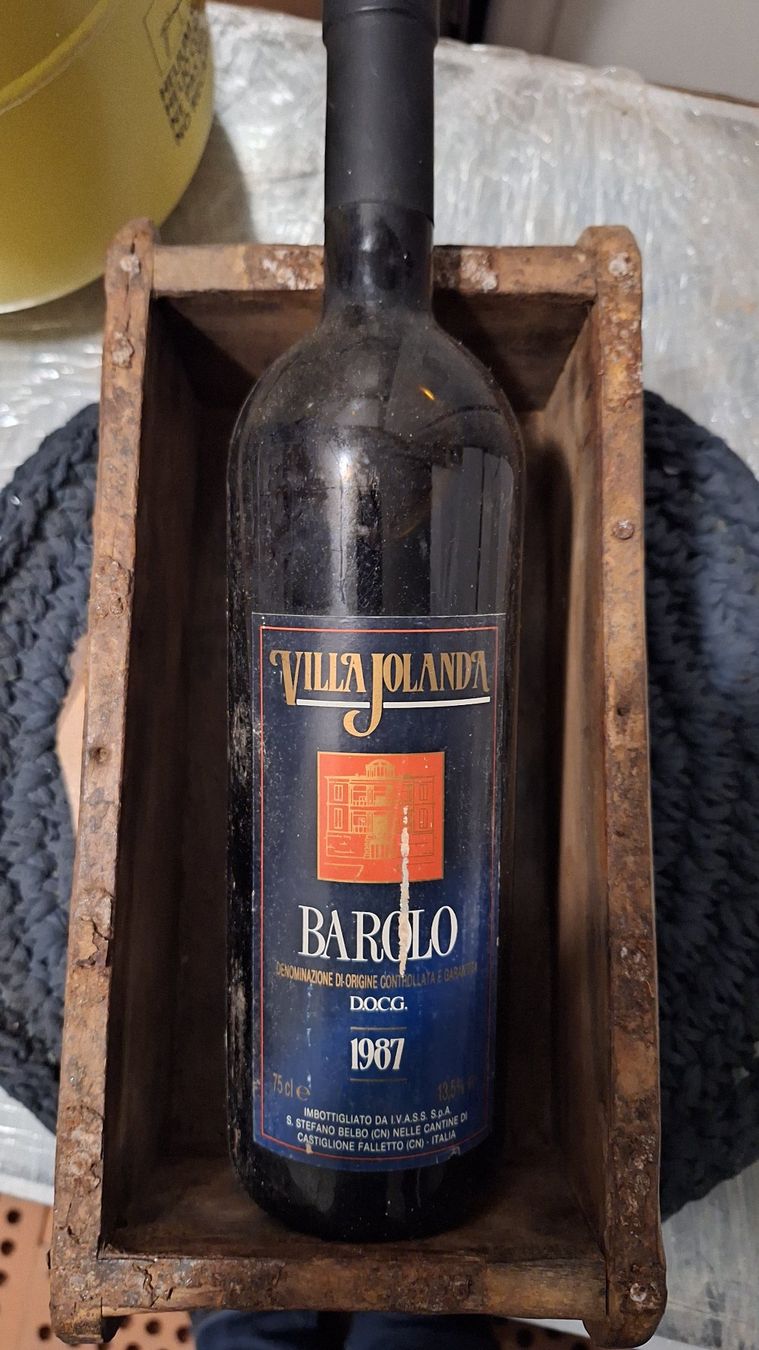Vino: Villa Jolanda, Barolo DOCG, 1987 – Nuovo e nell'imballaggio originale da Utzenstorf venduto da omnibus_utor