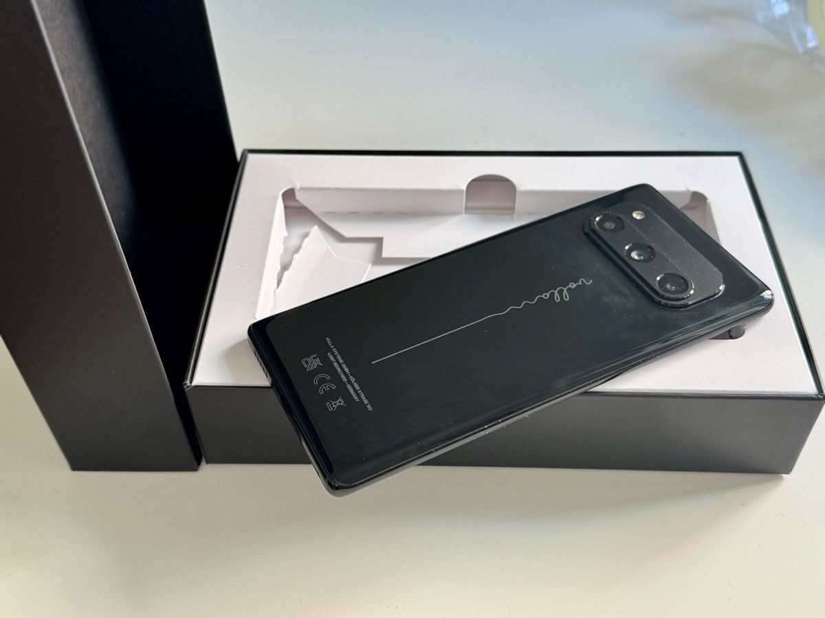 Handys / Smartphones: Volla Phone Quintus. Schwarz. Neu! – Neu und originalverpackt aus Zürich von rom_nz7y