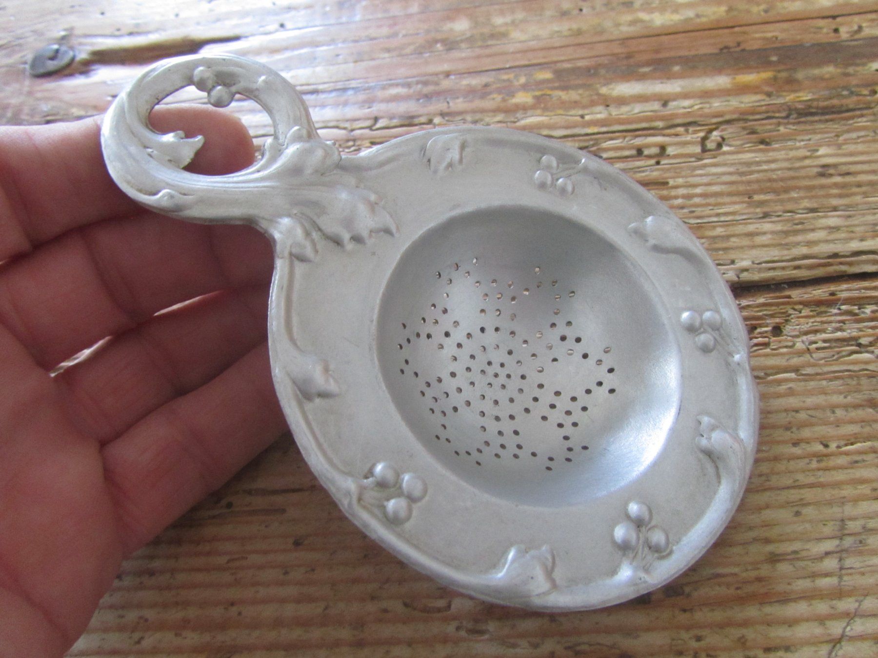 Elettrodomestici da cucina: Antikes Teesieb, Jugendstil – Usato da Seengen venduto da mikelele 1