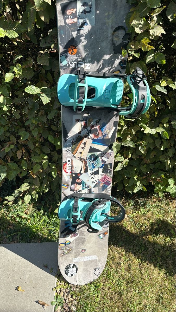 Board: Snowboard Nitro mit Bindung Farbe Türkis gebraucht – Usato da Wettingen venduto da ste_zvg9