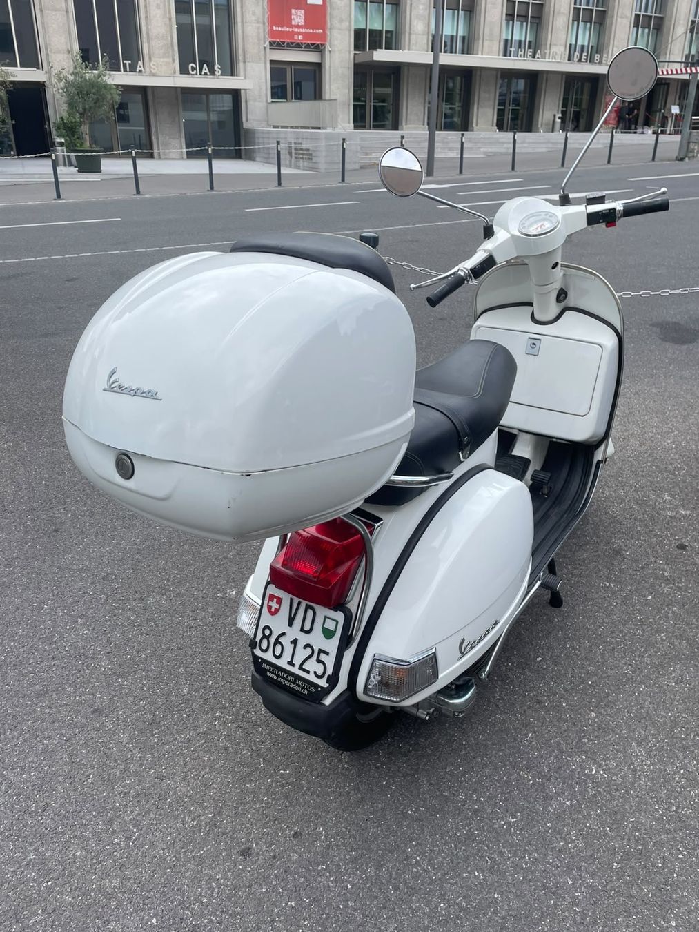 Vespa Scooter: Vespa PX 125 – Usato da Lausanne venduto da Speedmaxter 1