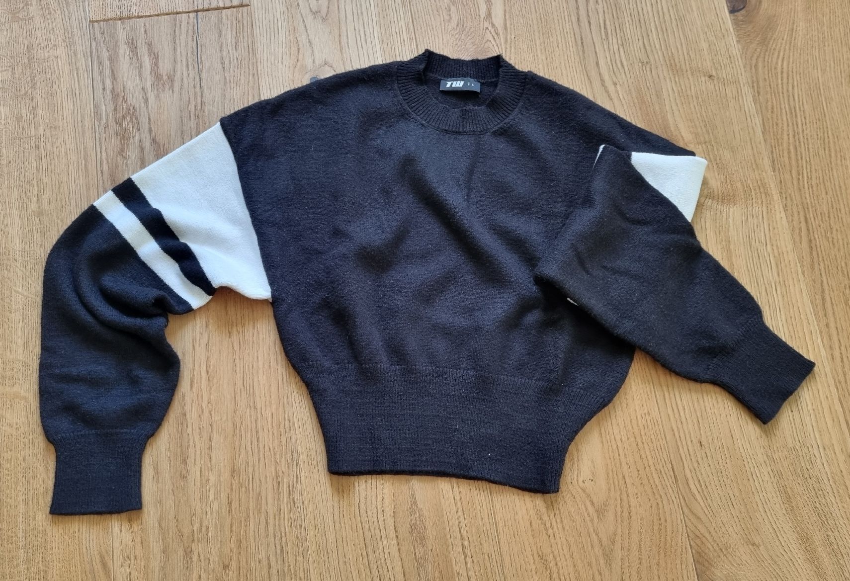 Lotti & Set di vestiti: Kleiderpaket Gr. 32-34 – Usato da Oberglatt ZH venduto da Mueller4000 8