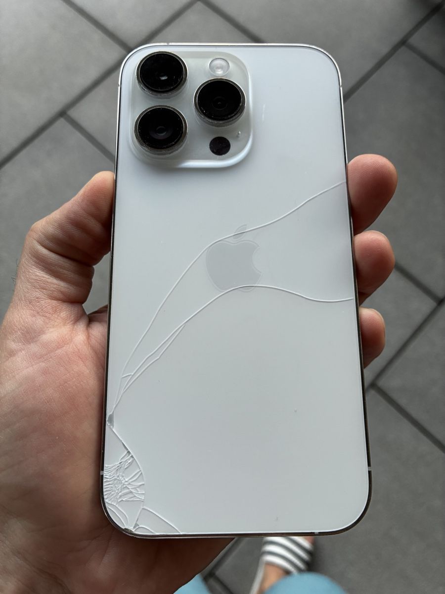 Apple Telefoni cellulari / Smartphones: iphone 14 Pro, silver 128GB – Usato da Uster venduto da dodo_zh 2