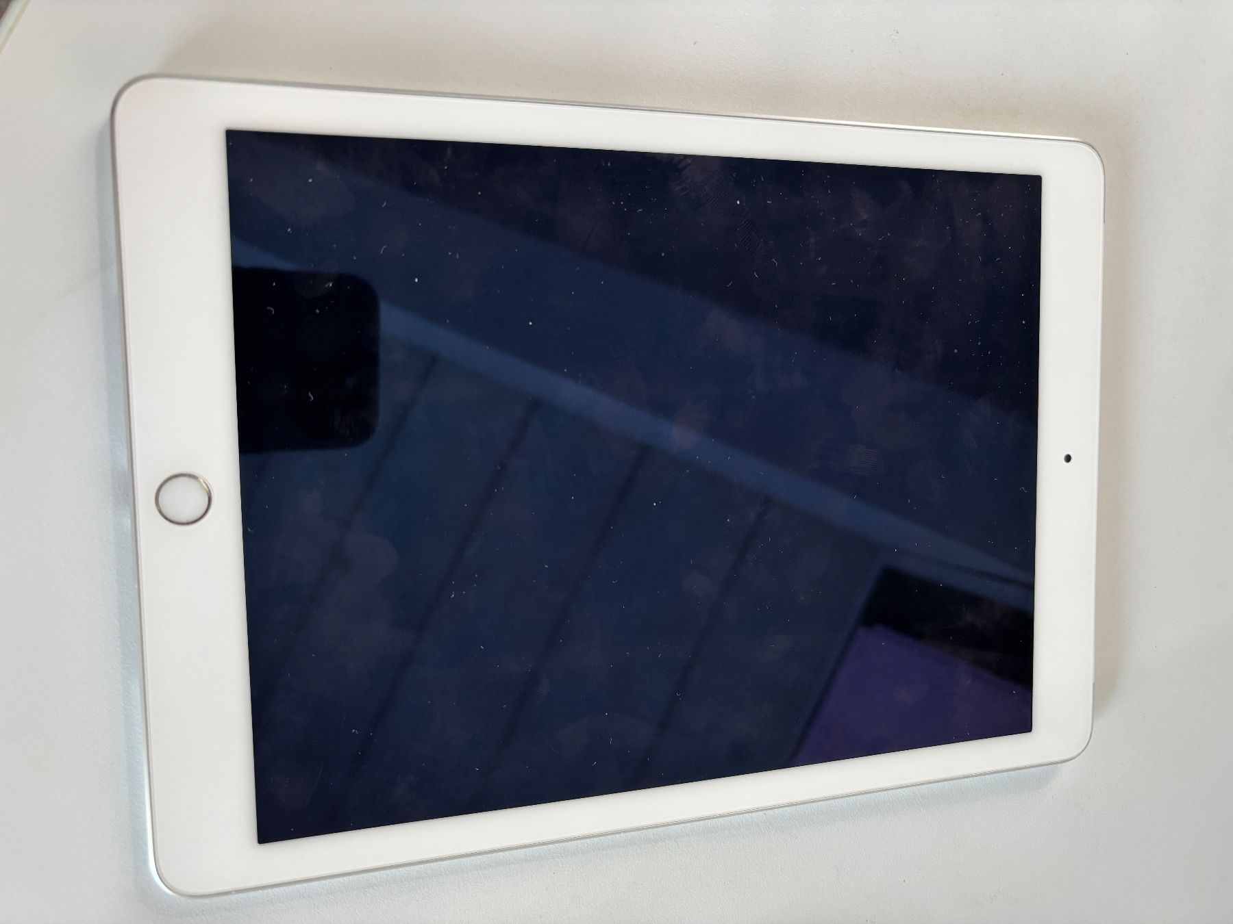 Apple Tablet PC: Apple iPad Air 2 Modell A1567 – Usato da Zunzgen venduto da Schnappi71