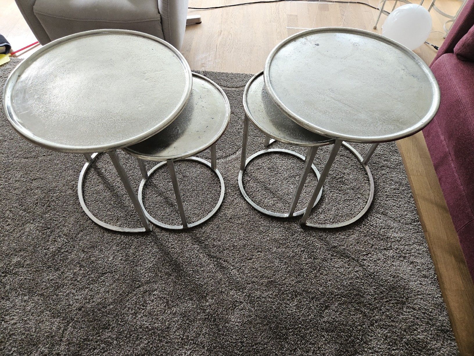 Set di tavolo e panche: Beistelltische 4er Set – Usato da Wettingen venduto da Tana07