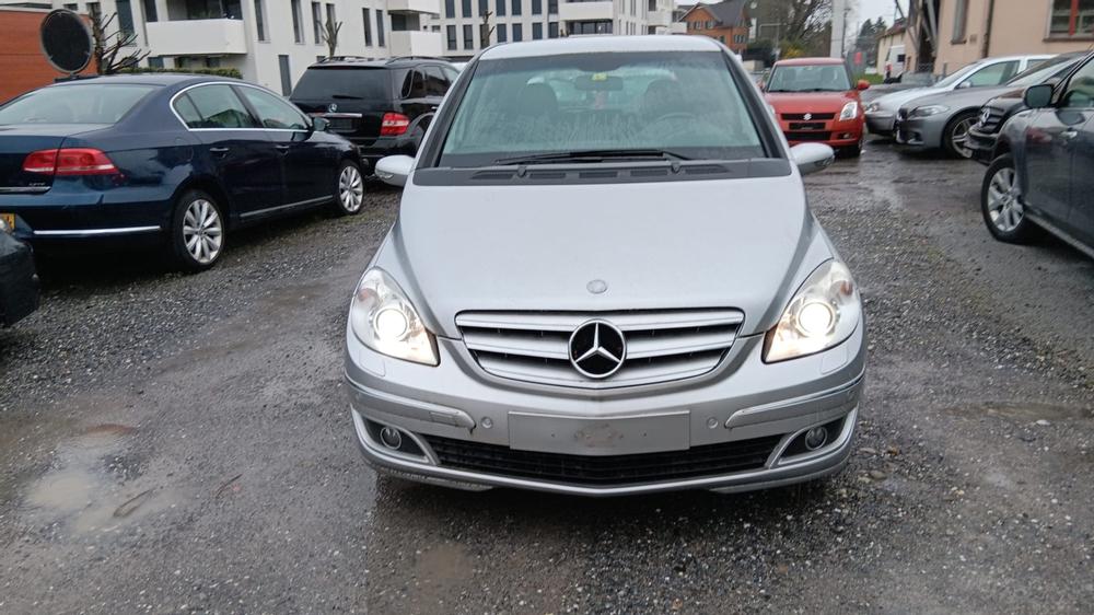 Mercedes-Benz B200 CDI