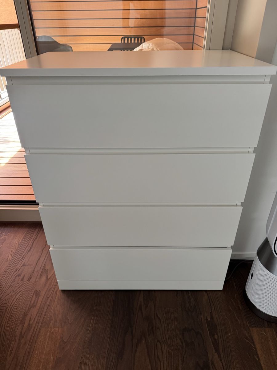 Ikea Kommoden: IKEA Kommode (almost new) – Neu (gemäss Beschreibung) aus Zürich von mar_ncg7