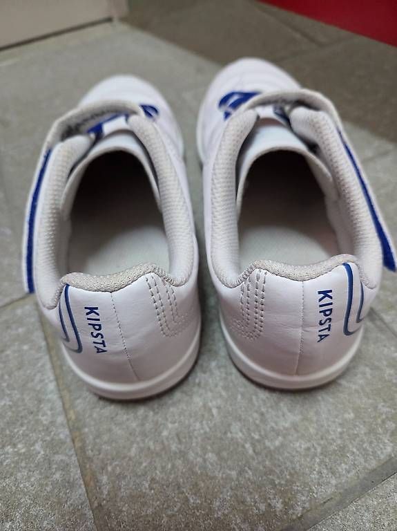 Decathlon Scarpe da uomo: Scarpe per interno - Kipsta - nr. 35 – Usato da Vaglio venduto da jea_6m7b 1