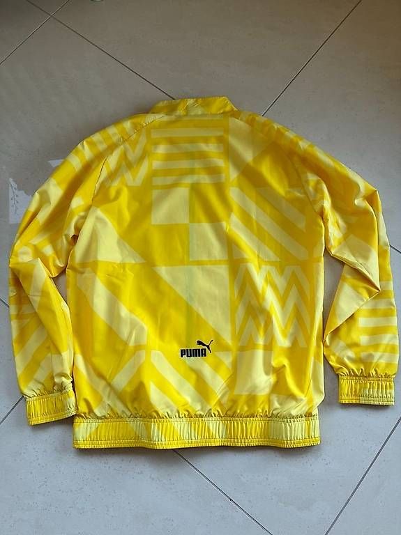 Puma Jacken: Borussia Dortmund Jacke Gelb M Puma – Gebraucht aus Henggart von escorpio0511 2