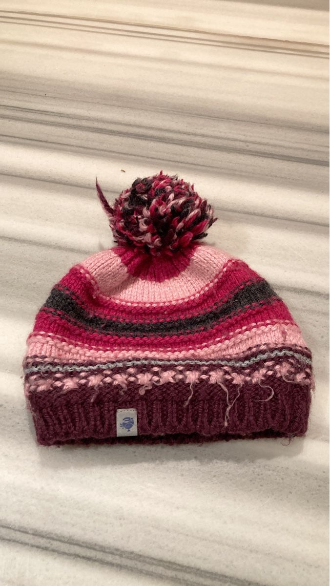 Jako-O Altro abbigliamento per bambina: ab 1.- Strickmütze mit Bommel,Grösse 50/52 nr.2 – Usato da Morschach venduto da leonie87