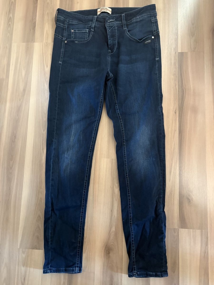 Gang Jeans: Nw Gang Jeans 94Amelie – Nuovo (secondo la descrizione) da Selzach venduto da Leon21