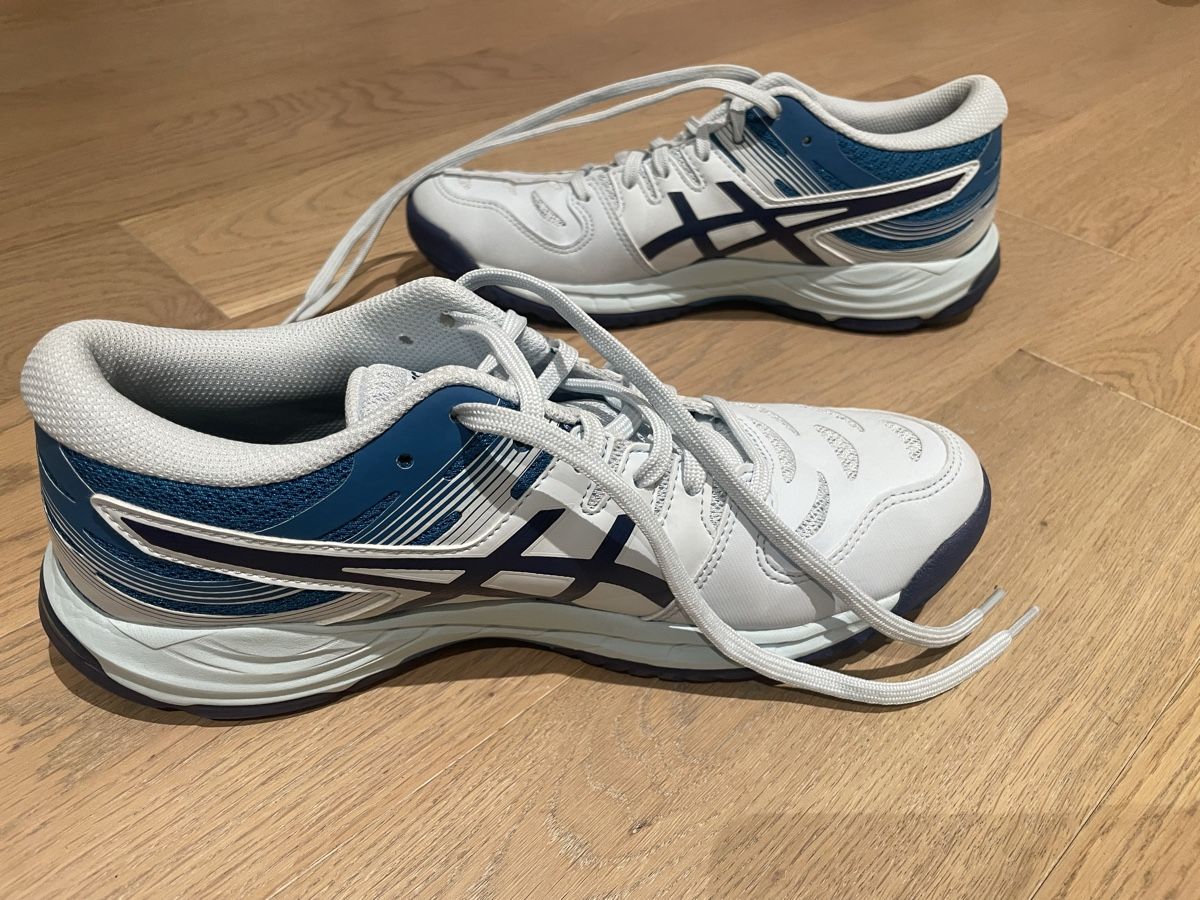 Asics Scarpe da donna: Asics Turnschuhe 40.5 – Nuovo (secondo la descrizione) da Baar venduto da El.bee 2