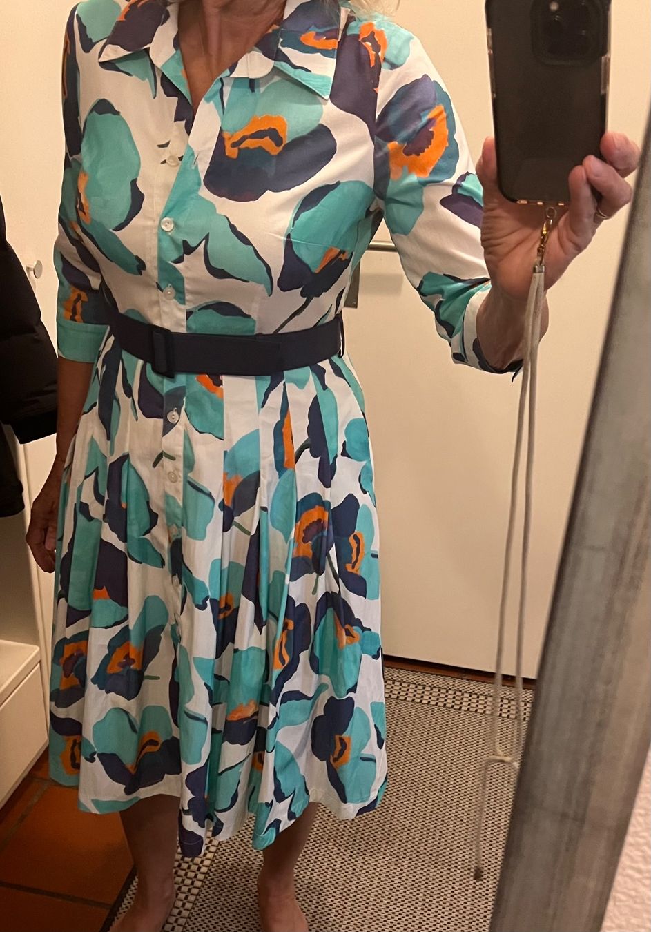 Fox Vestiti: SALE NEU Fox's Kleid, Grösse 38, mit Blumenmuster, Super!!! – Nuovo e nell'imballaggio originale da Ruggell venduto da Malbuntiger01