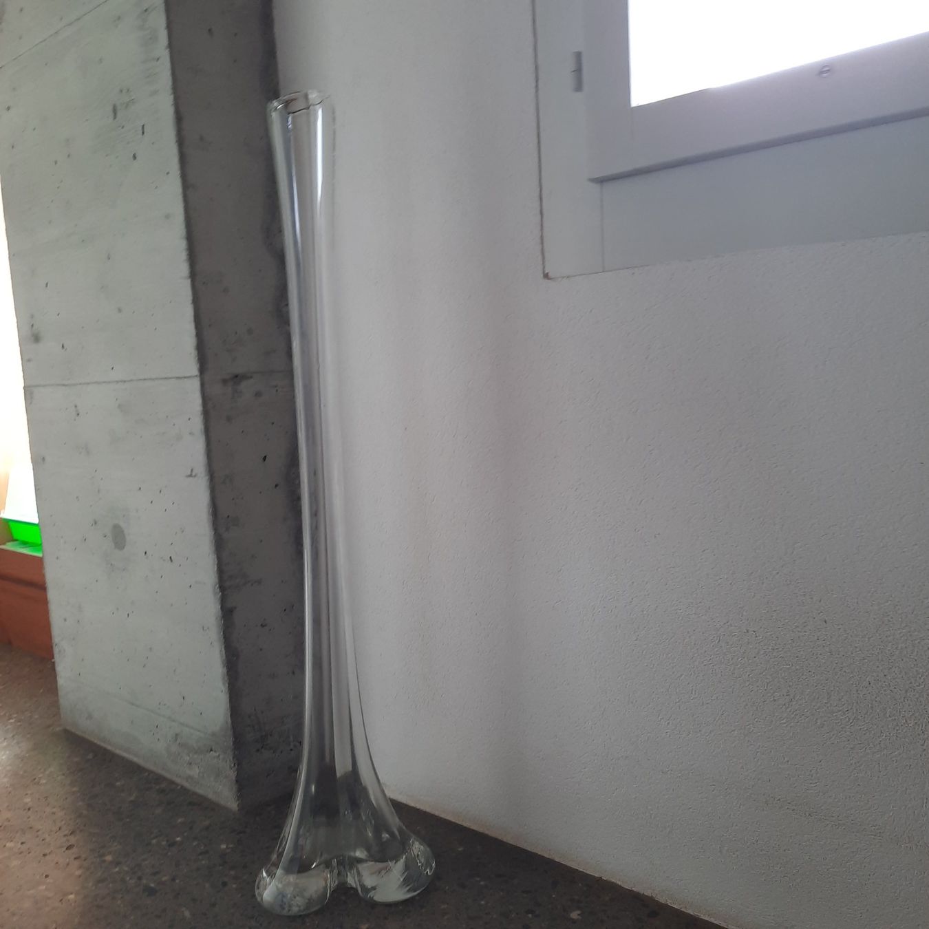 Glasi Hergiswil Vasen & Gefässe: Bodenvase Glas Hergiswil Roberto Niederer – Gebraucht aus Rosshäusern von planet-7 1