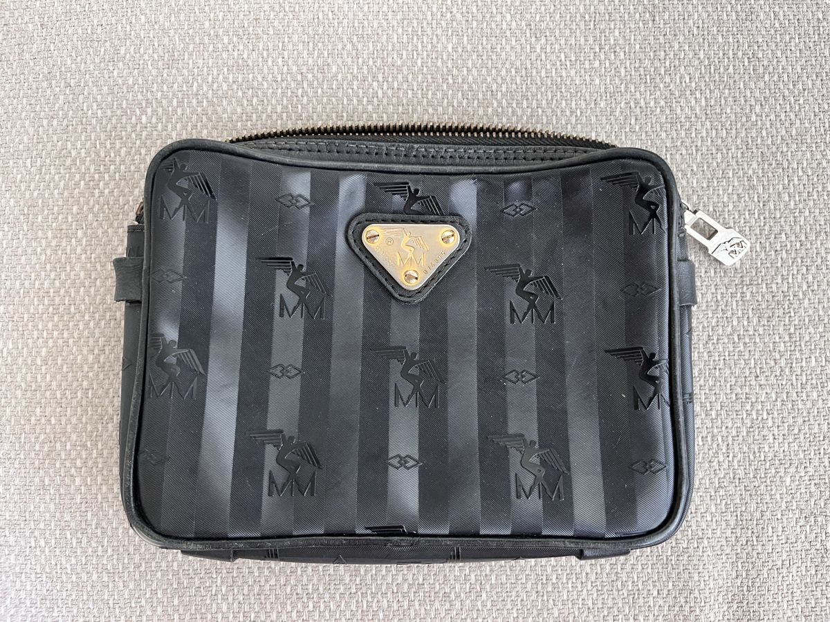 Maison Mollerus Borse da donna: Maison Mollerus Bag Pochette black striped  – Usato da Lausanne venduto da Danash