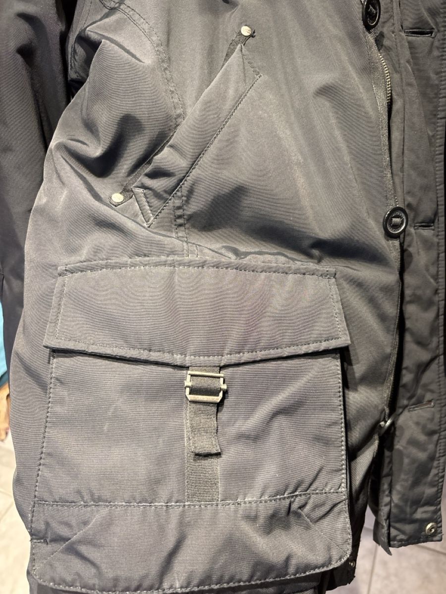 Maddison Giacche: Winterjacke – Usato da Pfungen venduto da Psidney 2