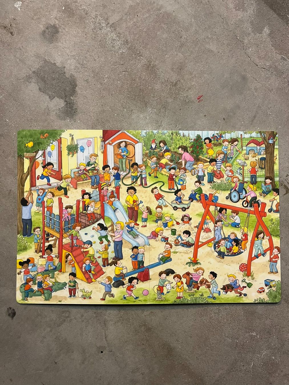 Libri: Grosses Kindergarten Wimmelbuch v. Sandra Recker – Usato da Zürich venduto da tomgreenius 1
