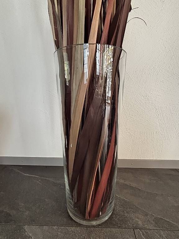 Vasen & Gefässe: Grosse Vase mit Dekor – Gebraucht aus Unteriberg von wg52 1