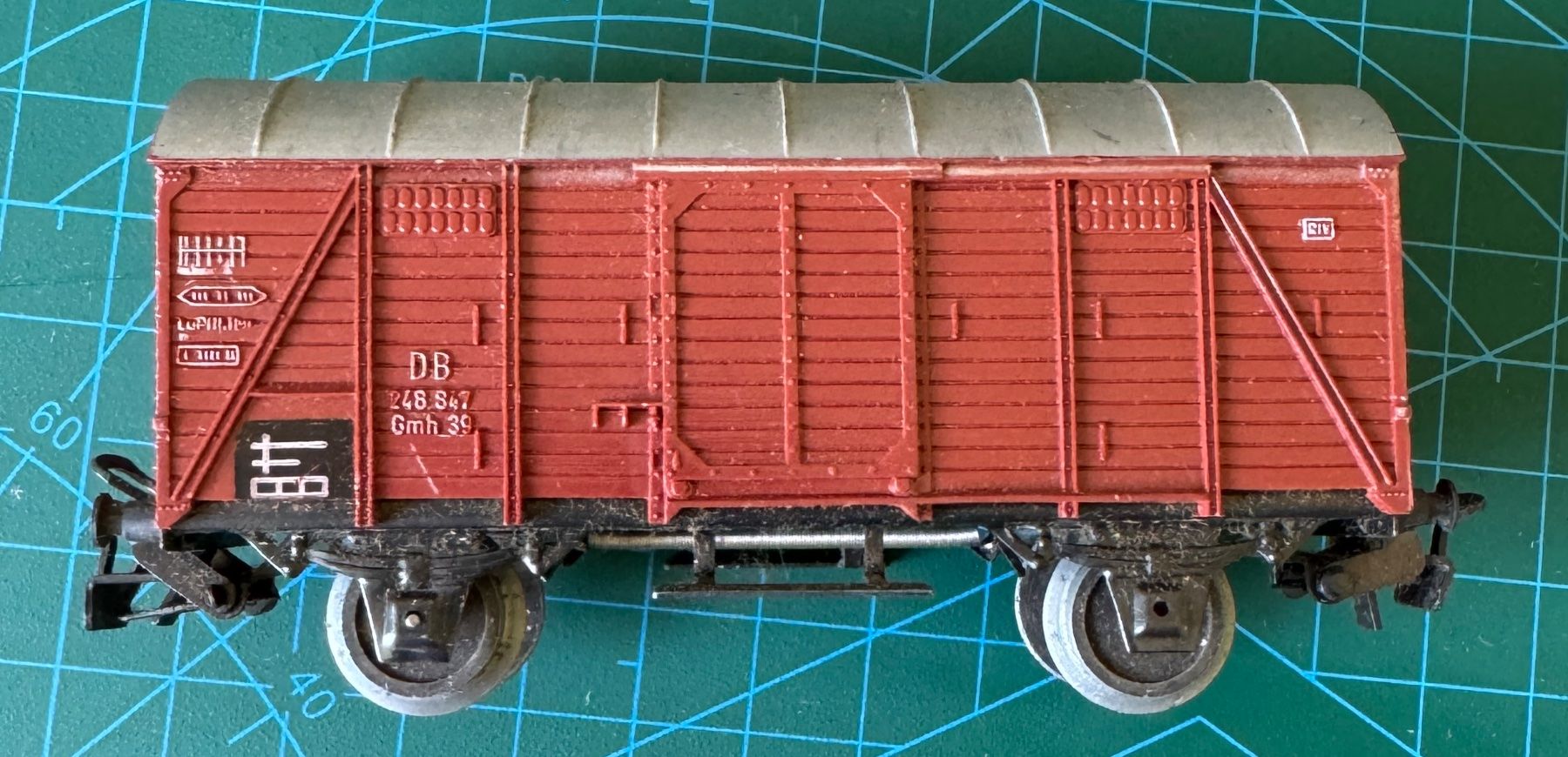 Märklin Modellini di ferrovie: Märklin Dampflok mit Wagen – Usato da Rüschlikon venduto da yakcom 9