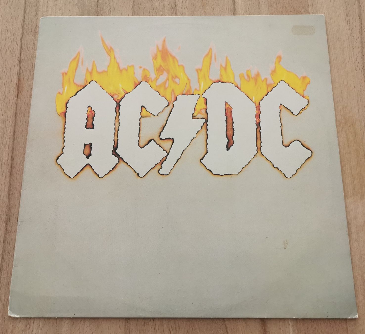 Schallplatten: AC/DC: Cold hearted man 12" rare Australia only – Gebraucht aus Münchwilen TG von Swb