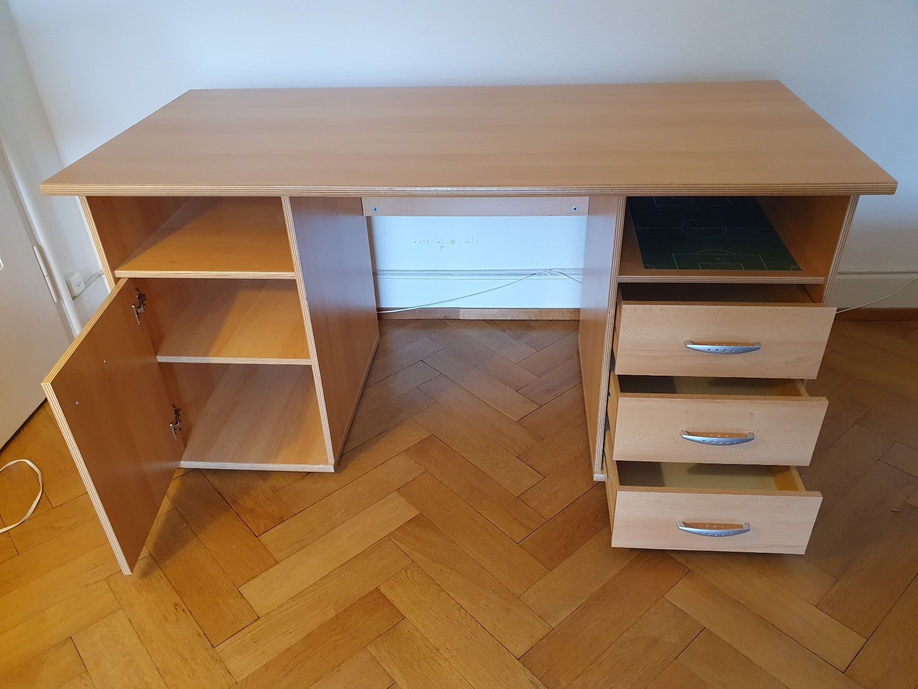 Scrivanie: Schreibtisch - top Zustand – Usato da Basel venduto da leo_q62g 4